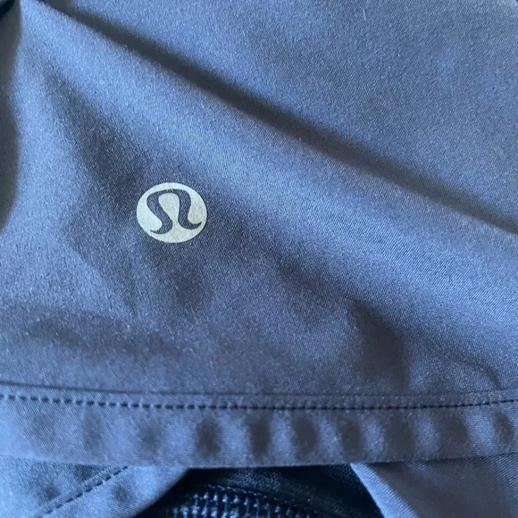 Lululemon running shorts - Picture 5 of 5